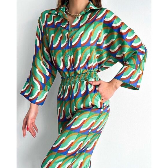 NWOT Zara Blogger’s Favorite Satin Effect Geometric Print Oversized Shirt, Small - Picture 9 of 16